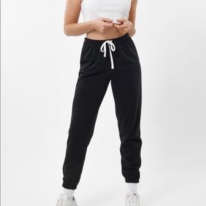 White Garage ‘80s joggers